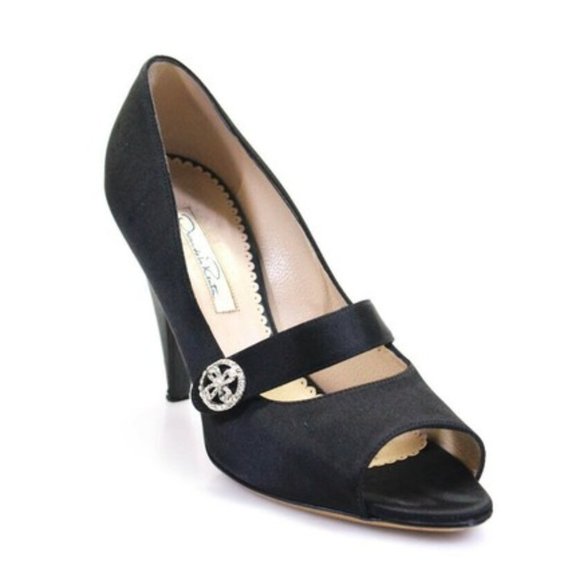 Oscar De La Renta Black W Rhinestone Satin Pumps